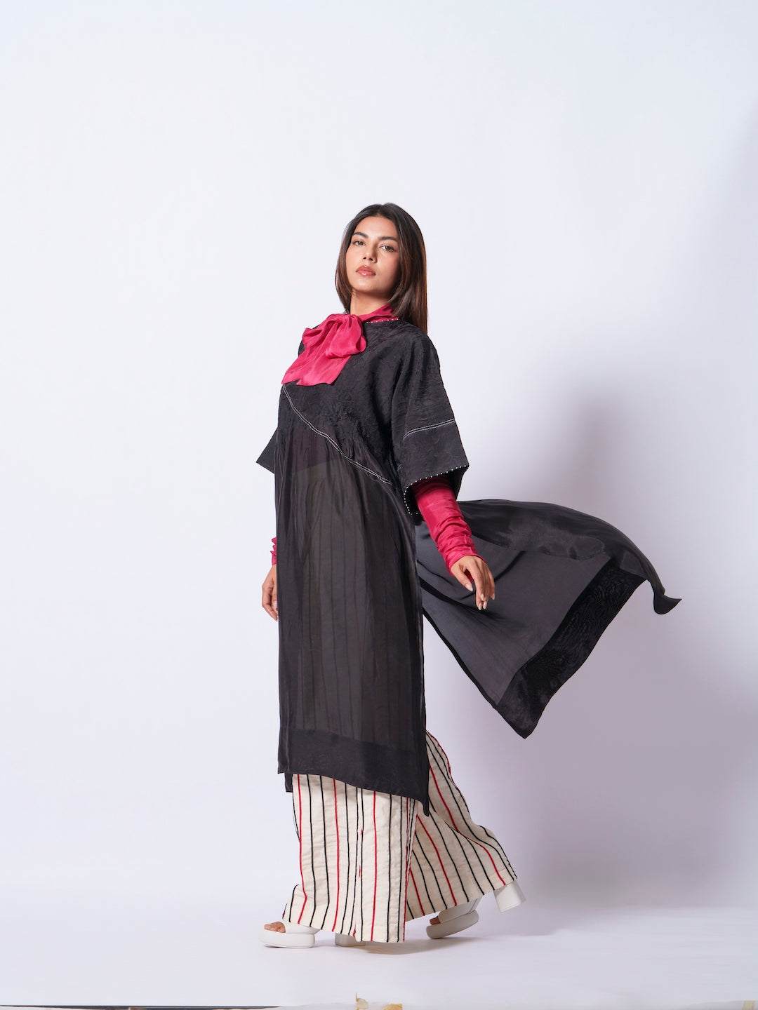 Sprout Tunic-Black
