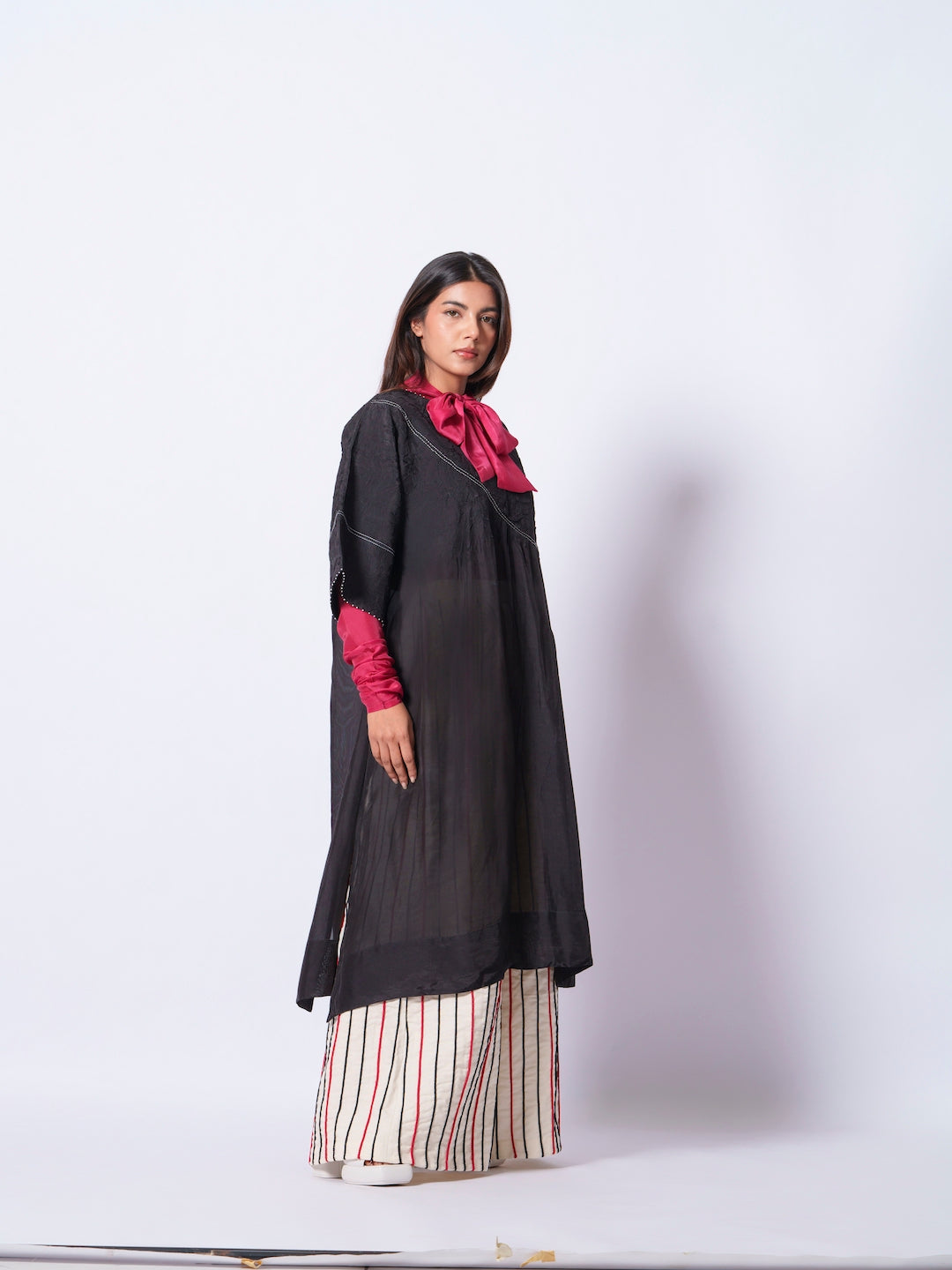 Sprout Tunic-Black