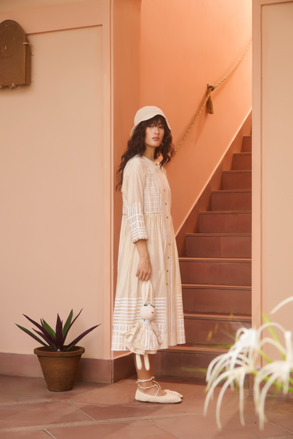 MAGGIE DRESS-IVORY