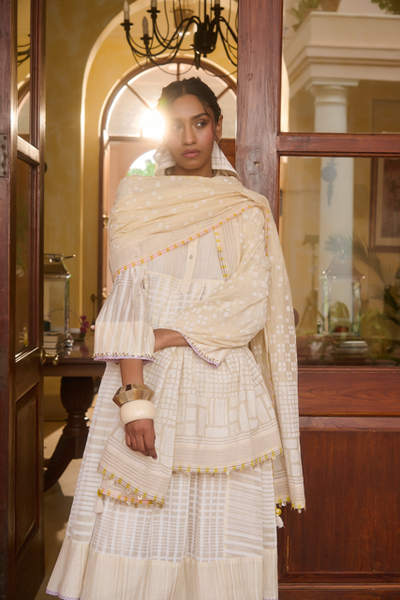 BILLIE KURTA-IVORY