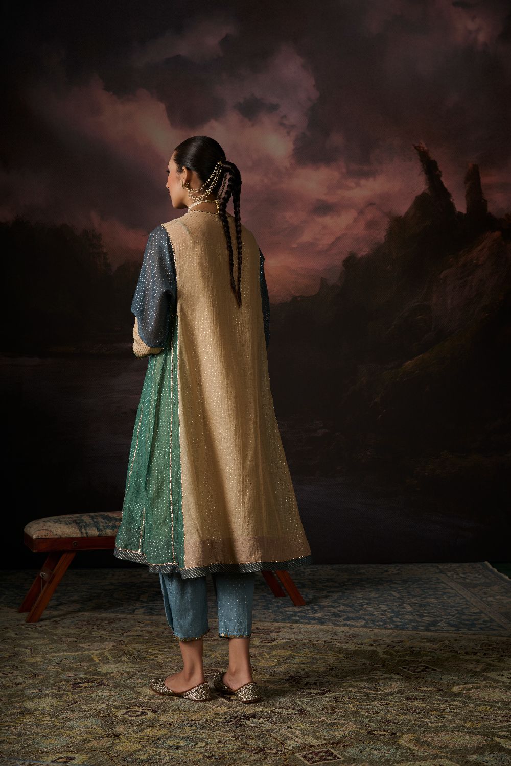 TARA KURTA