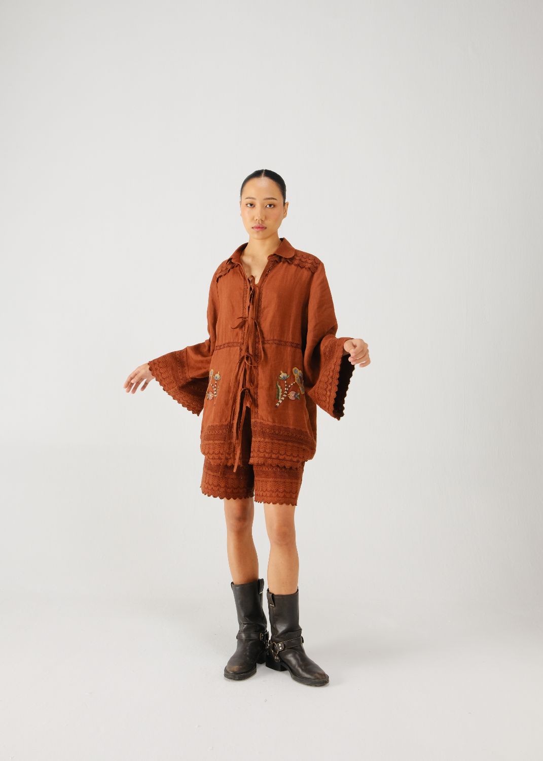 Tie up set-Rust bloom emb.