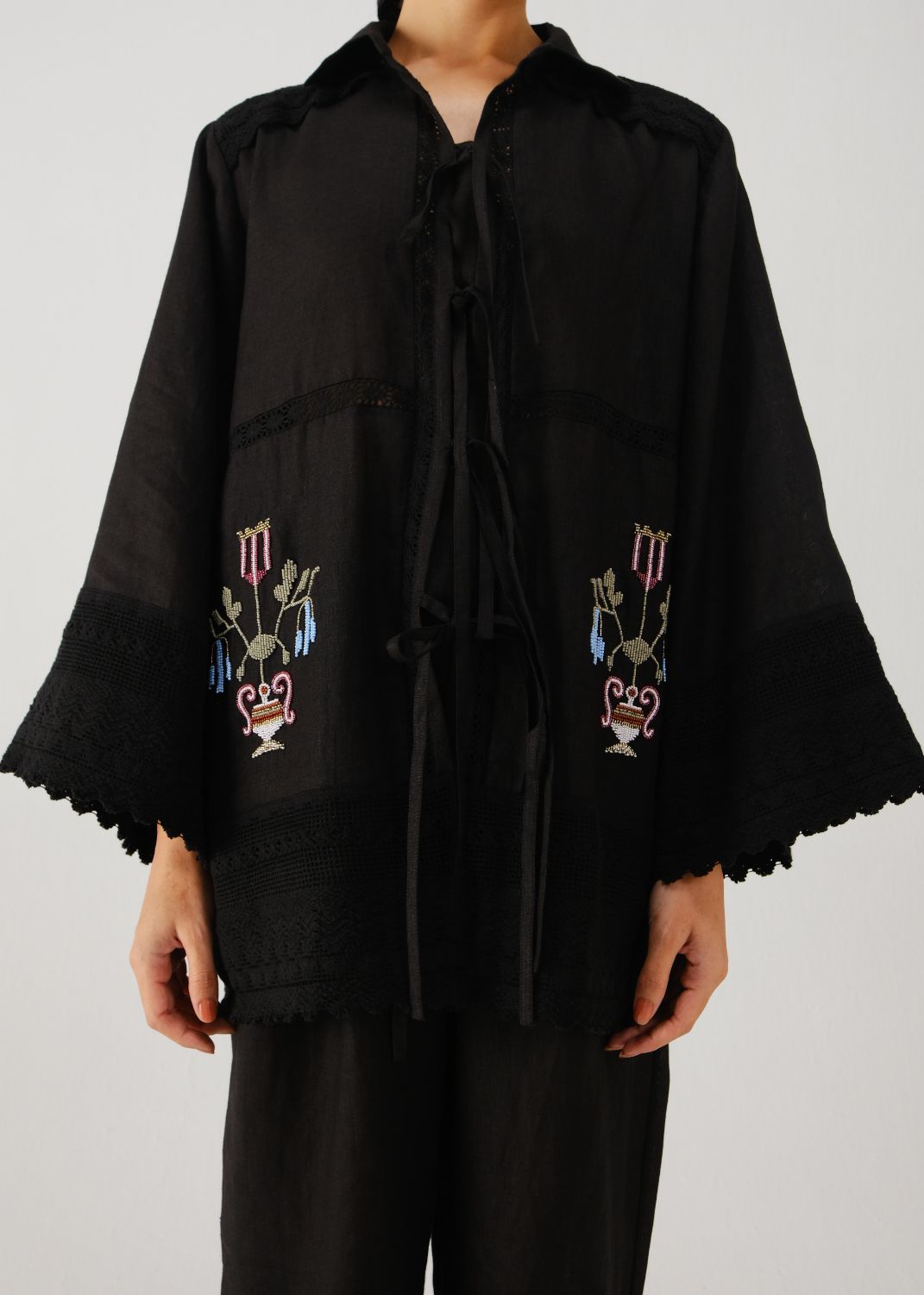 Tie up shirt-Black bead emb.