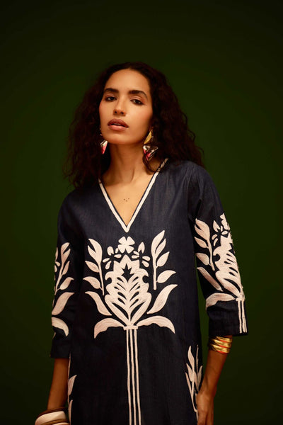 Blue Denim Shift Dress With Ivory Tulip Thread Embroidery