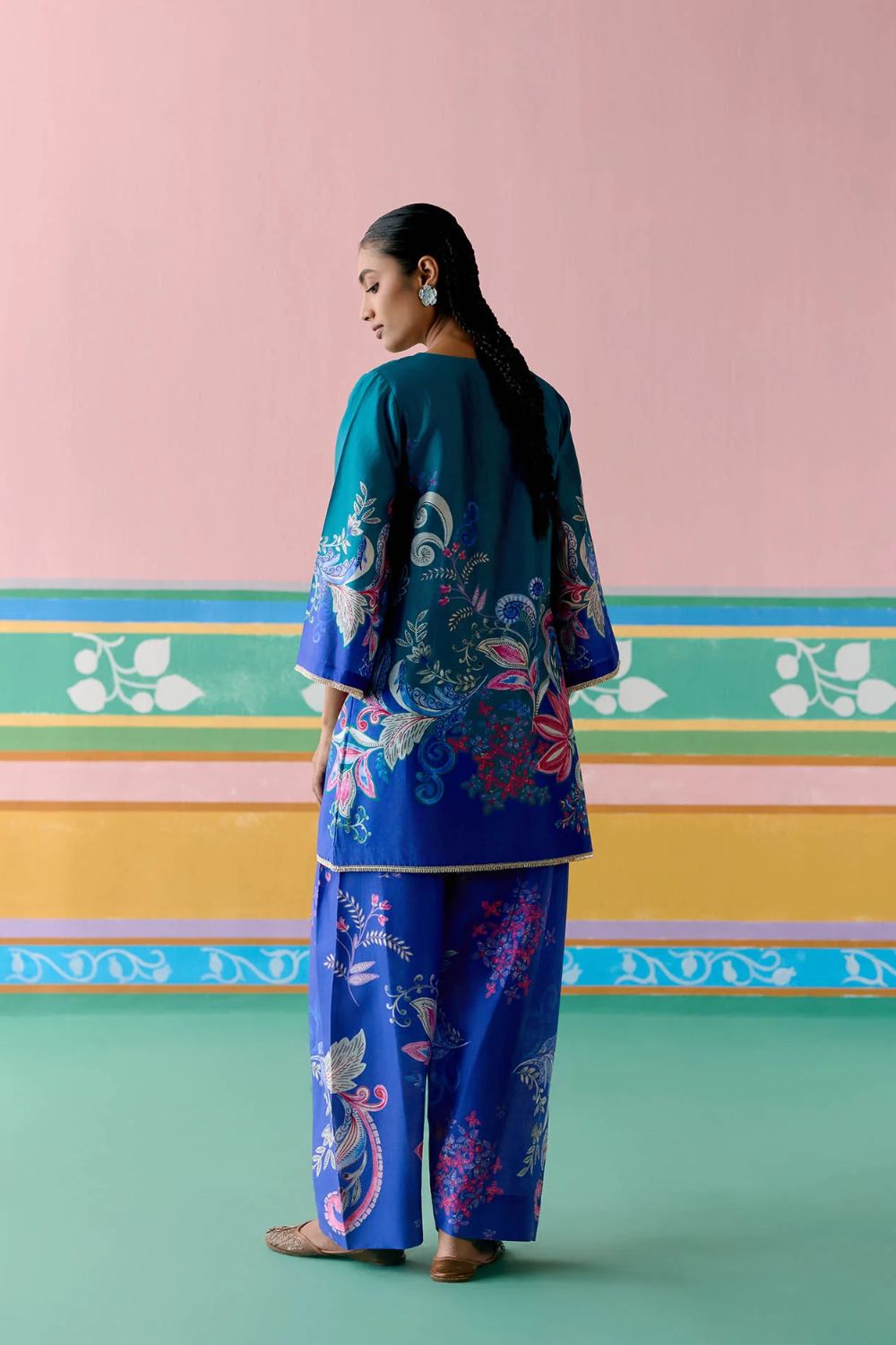 Teal Paisley Square Neck Kurta Set
