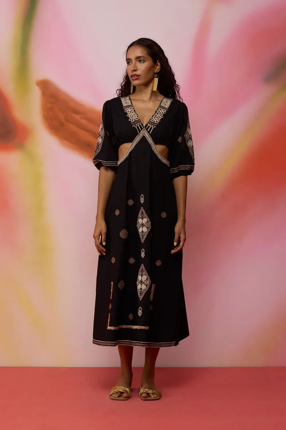 Textured Ikat Embroidered Maxi Dress - Black-Size M