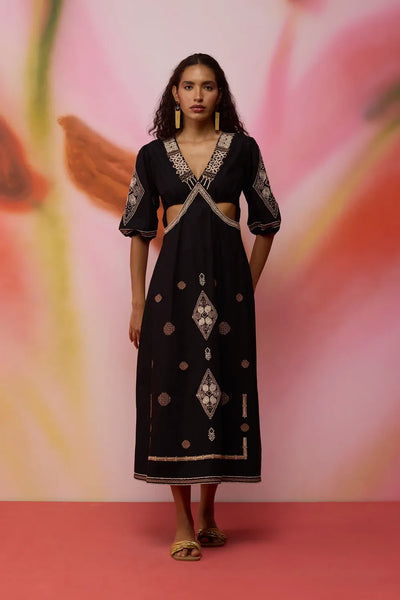 Textured Ikat Embroidered Maxi Dress - Black-Size M