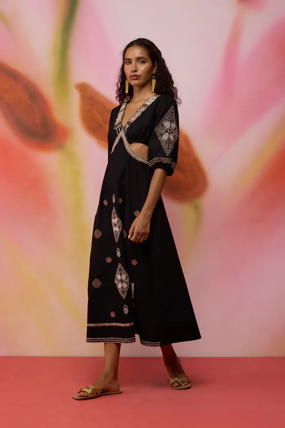 Textured Ikat Embroidered Maxi Dress - Black-Size M