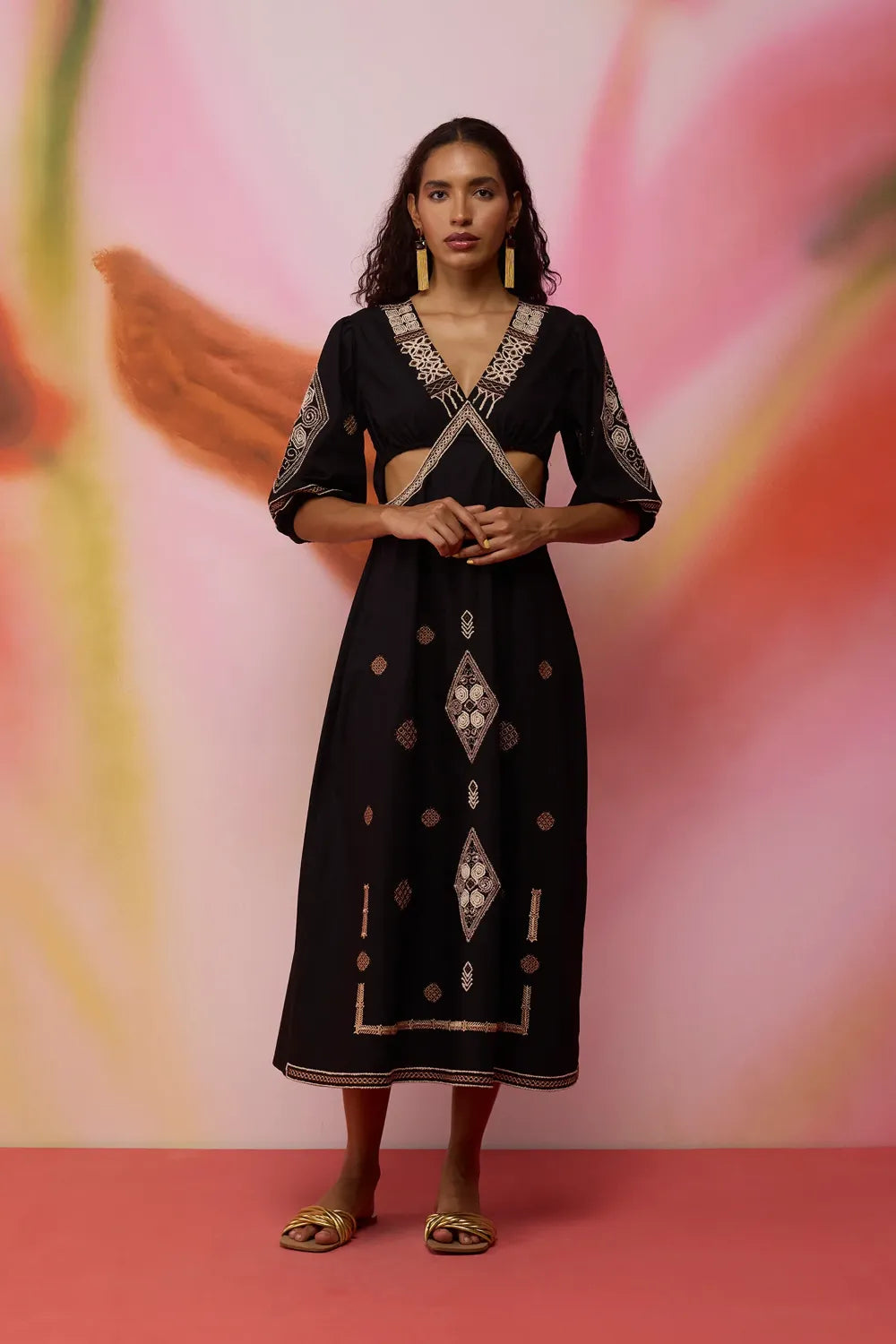 Textured Ikat Embroidered Maxi Dress - Black-Size M