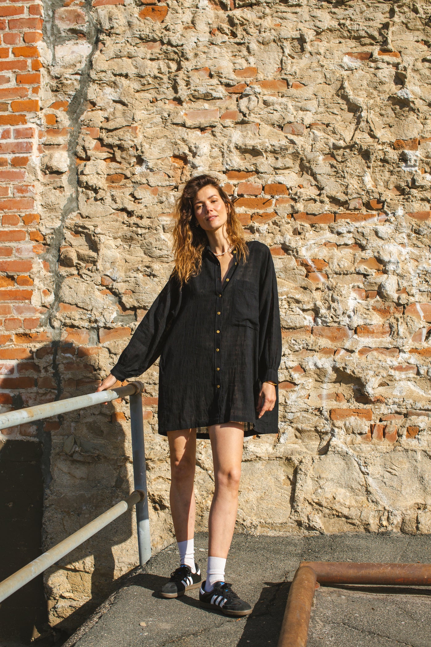 The Classic Artist Smock-Black