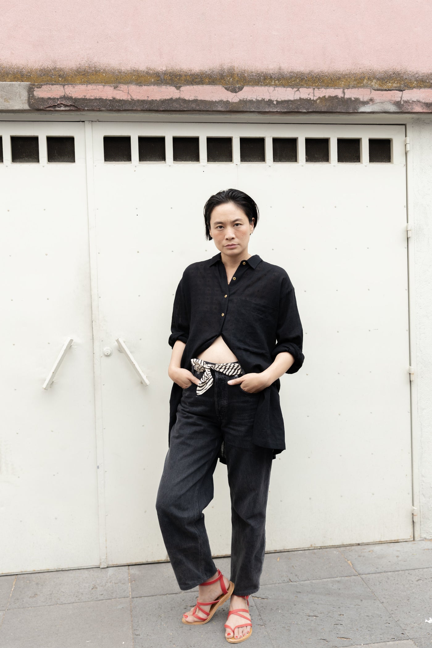 The Classic Artist Smock-Black