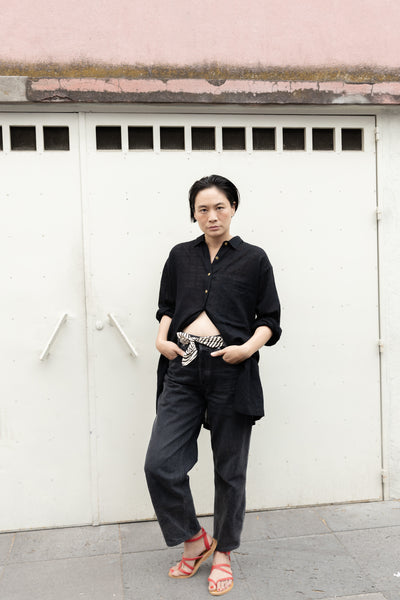 The Classic Artist Smock-Black