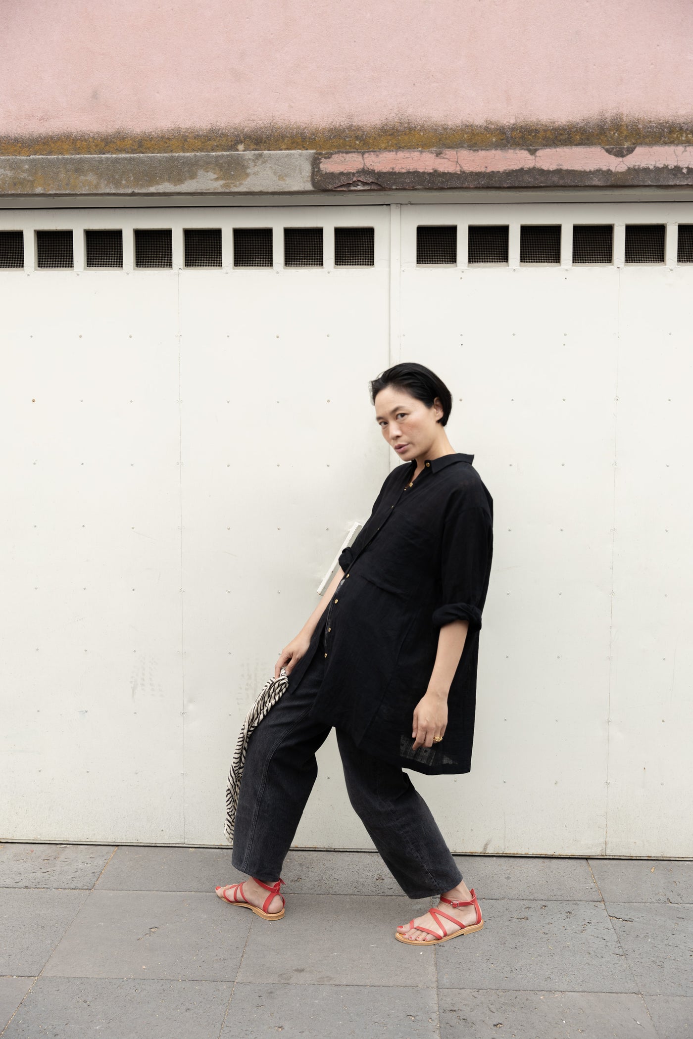 The Classic Artist Smock-Black