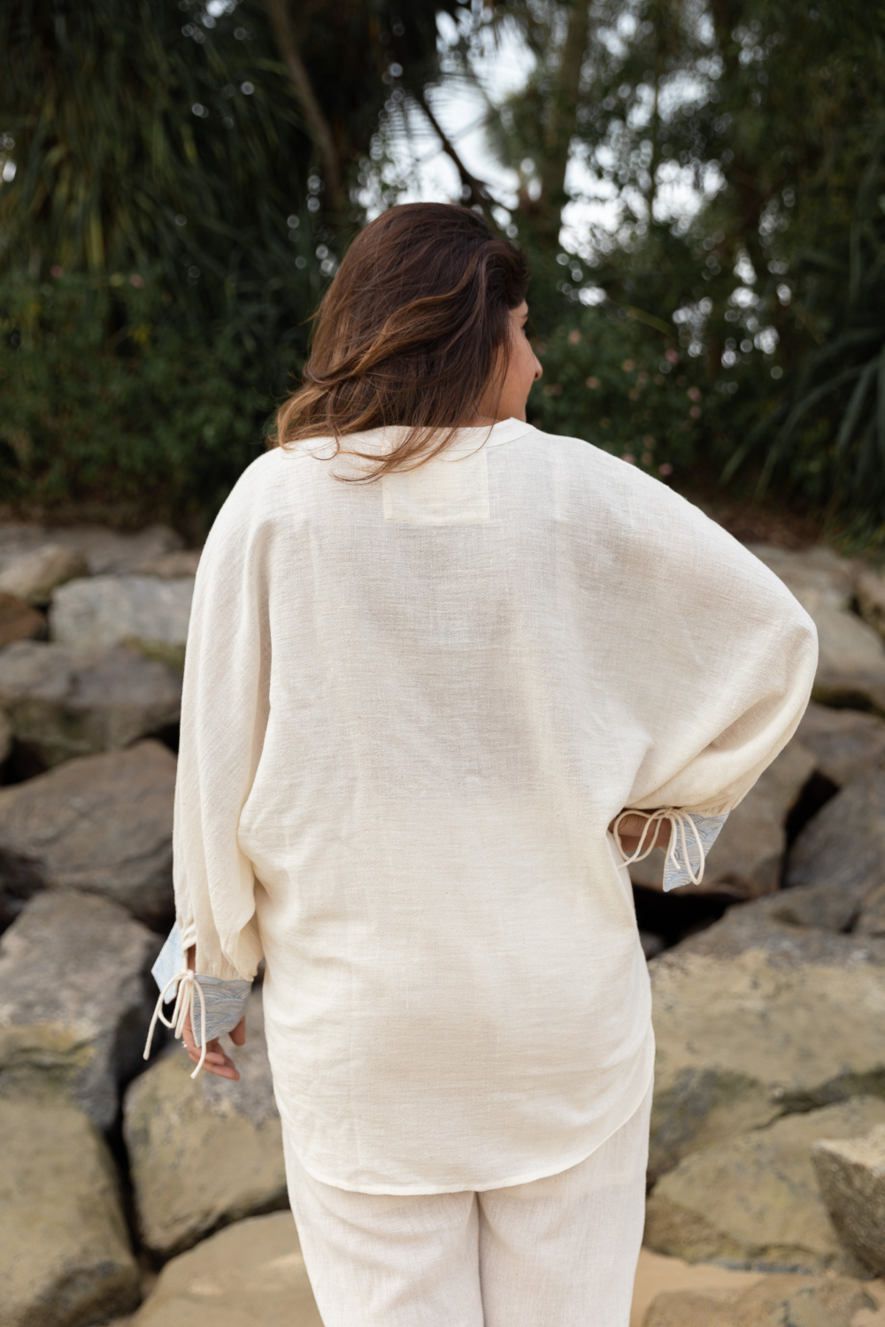 The everyday wavy handwoven organic cotton blouse