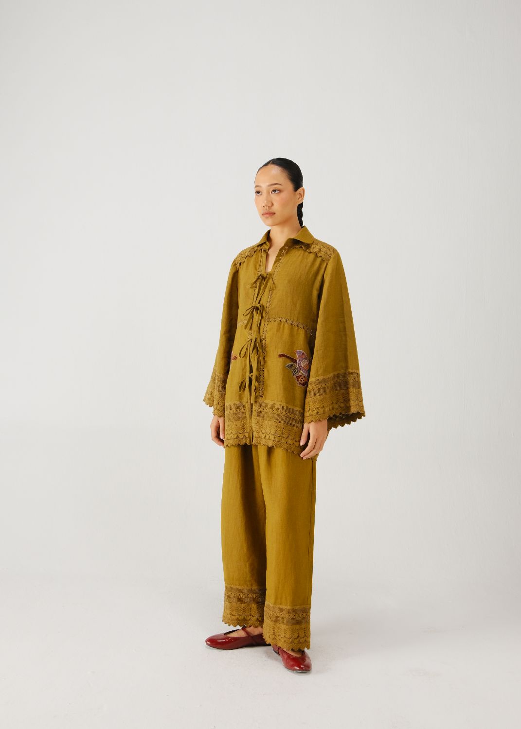Tie up set-Olive parrot emb.
