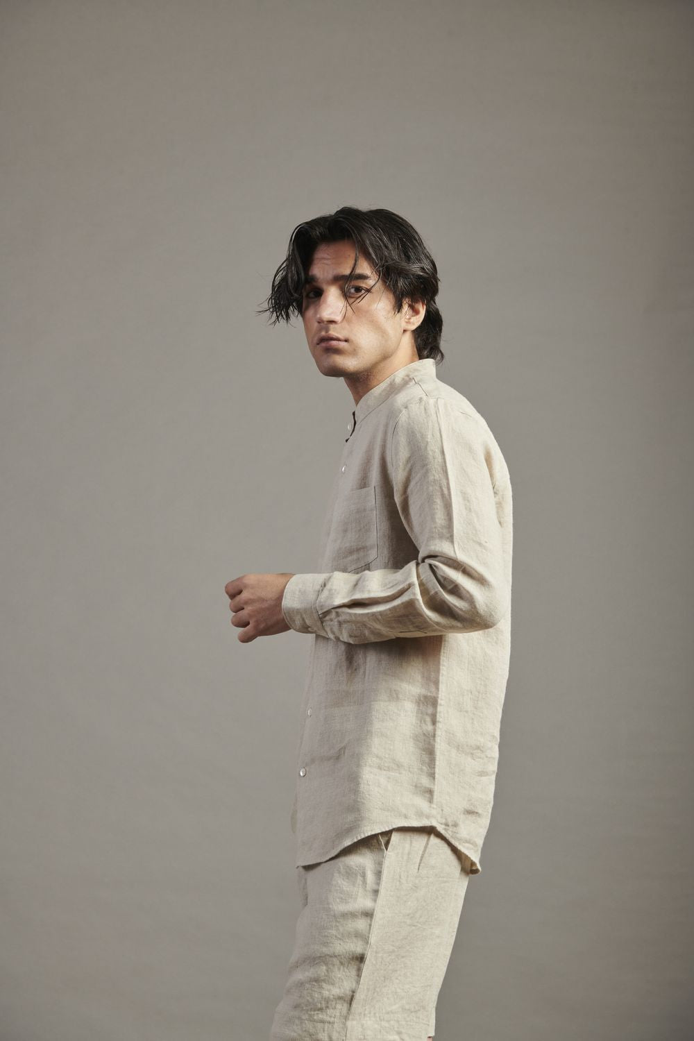 Undyed Linen Band Collar Shirt