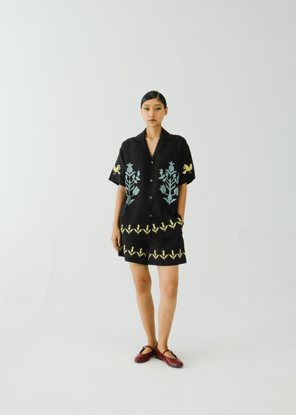 Unisex Set-Black Bird Applique