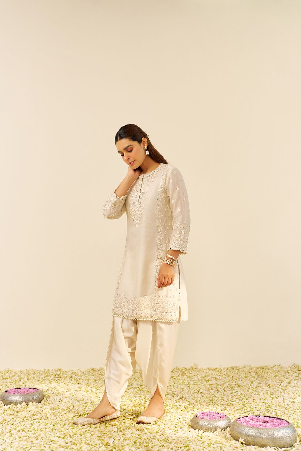Zaisha - Short Kurta With Dhoti-Daisy Ivory