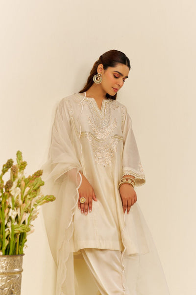 Aiza - Short Chauga With Salwar-Daisy Ivory