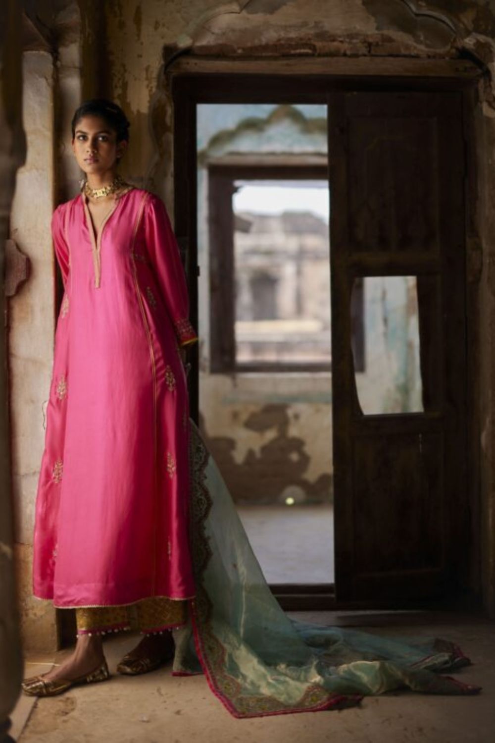 Nadira Hot Pink Silk Butti Back Yoke Kurta Set