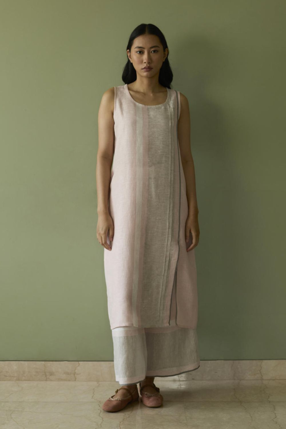 Yara Sleeveless Border Linen Kurta-Blush
