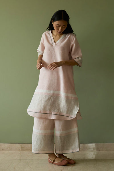 Iva Pleated Border Linen Kurta Set-Blush