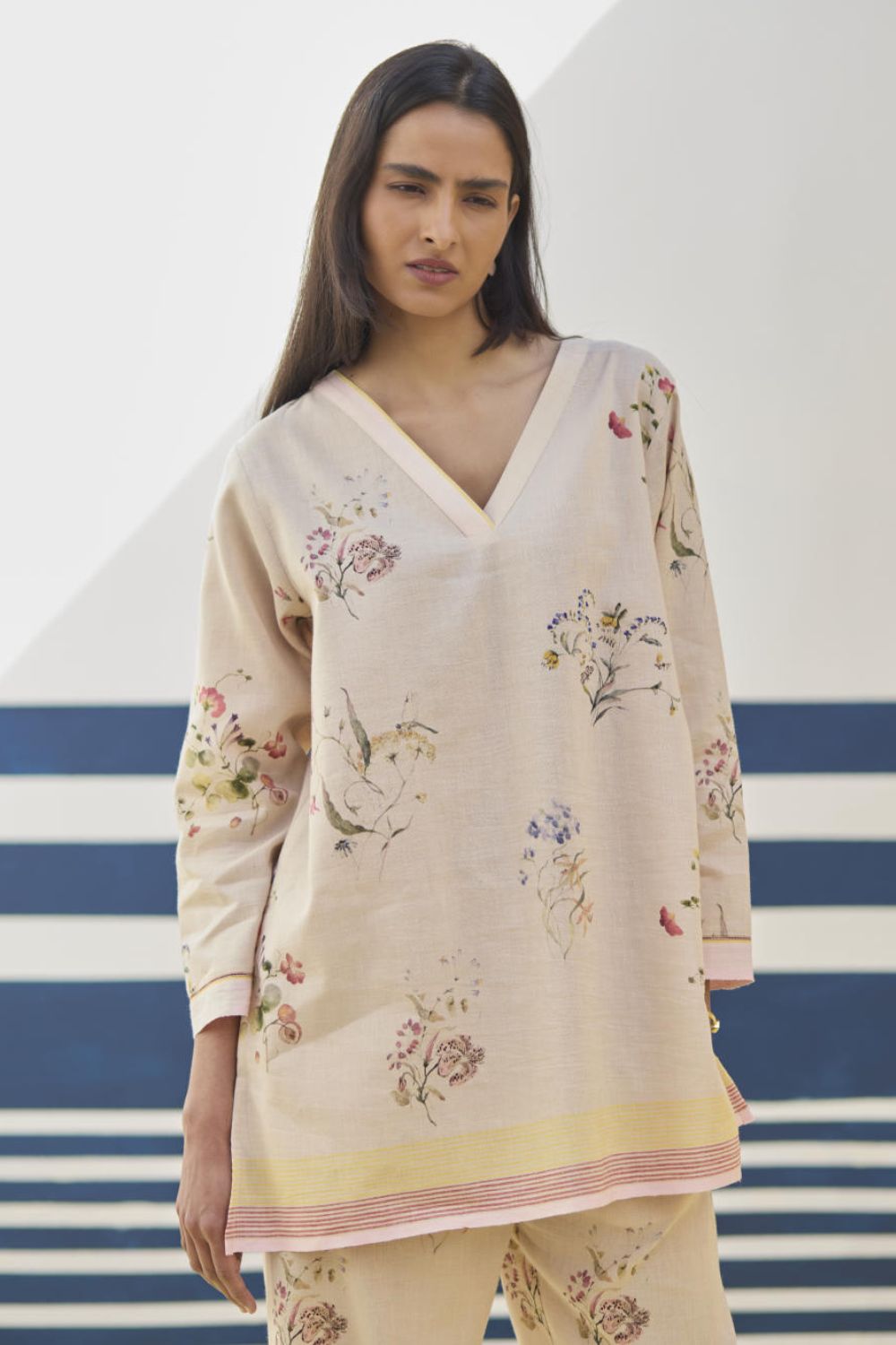 Raha Watercolour Floral Kurta - Sand