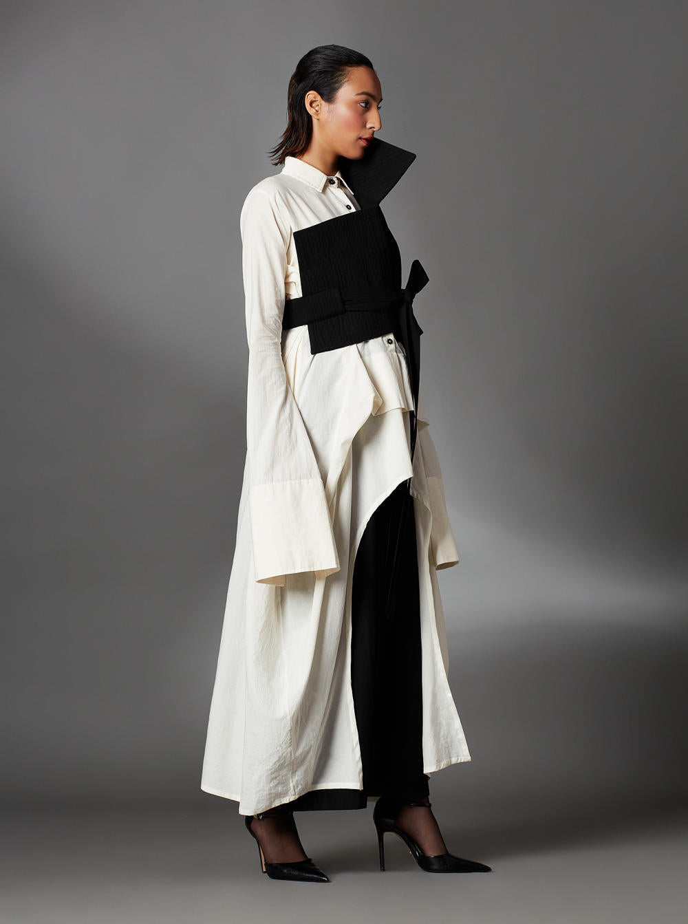 Vera Jacket in Black-Black