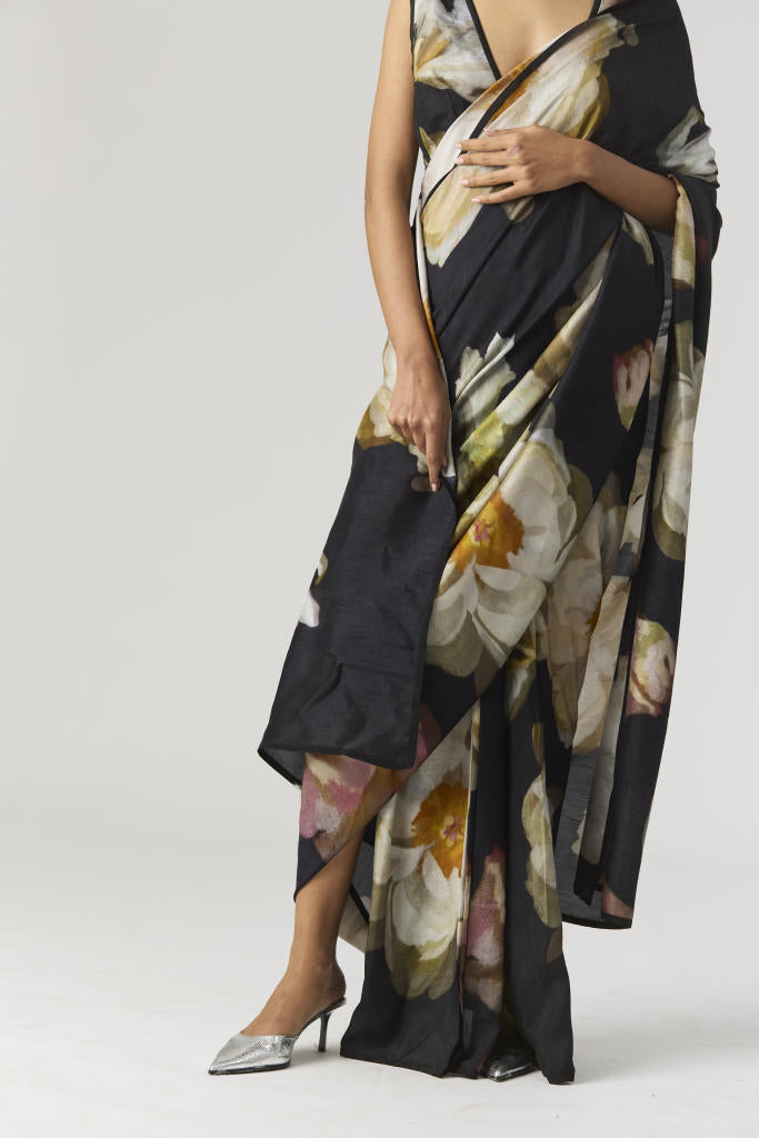 VIVA FIORI PRE-DRAPED SAREE