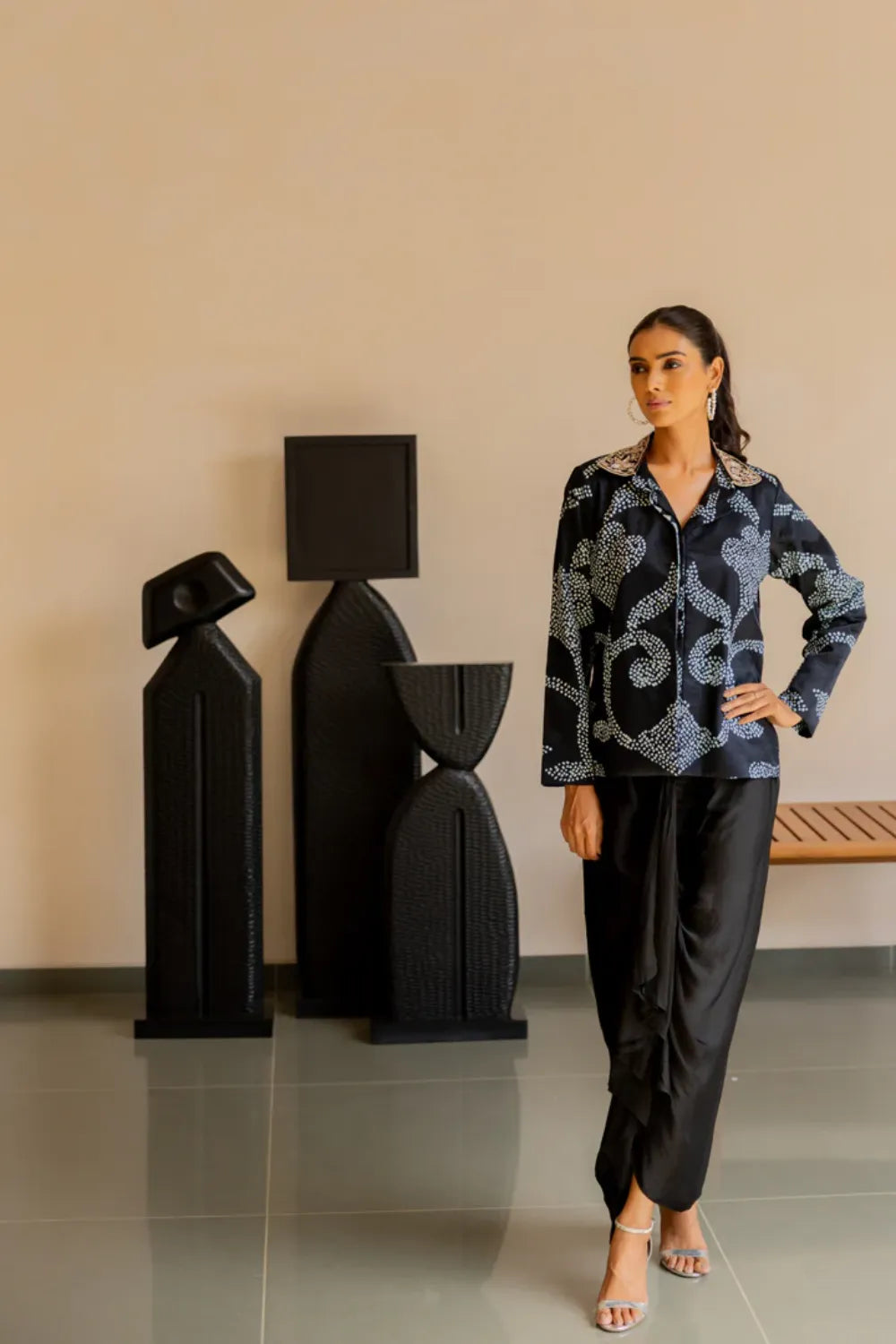 WATERFALL SKIRT-BLACK