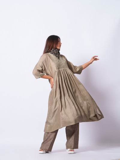 Petal Pants (Grey)-Ech/Pe/Bo/Gr