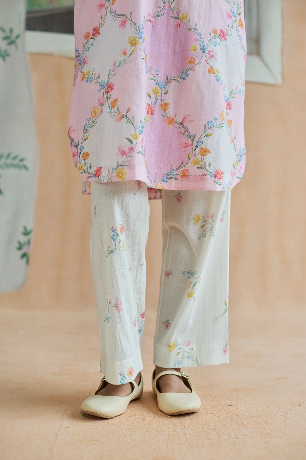 Drift and Dream Mid Kurta Set