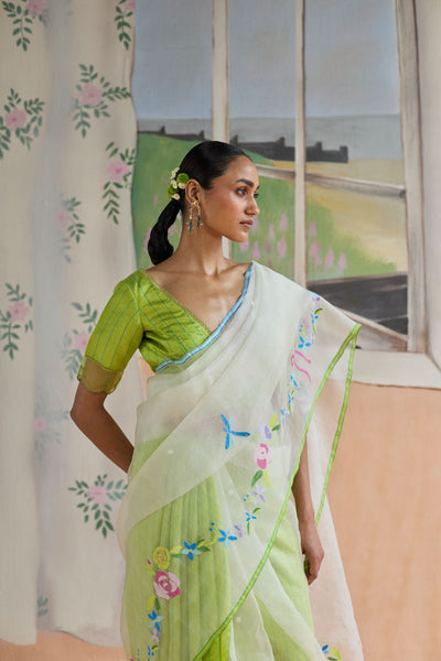 Garland Jamdani Sari