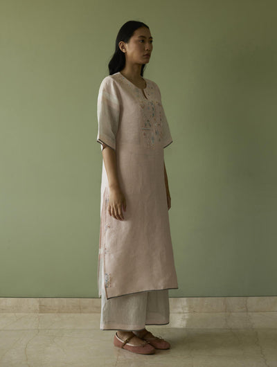 Vira Hand-Emboidered Linen Kurta Set-Blush