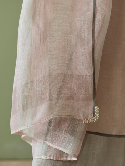Vira Hand-Emboidered Linen Kurta Set-Blush