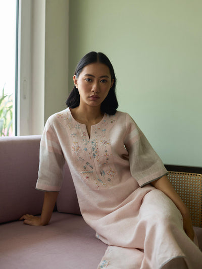Vira Hand-Emboidered Linen Kurta Set-Blush