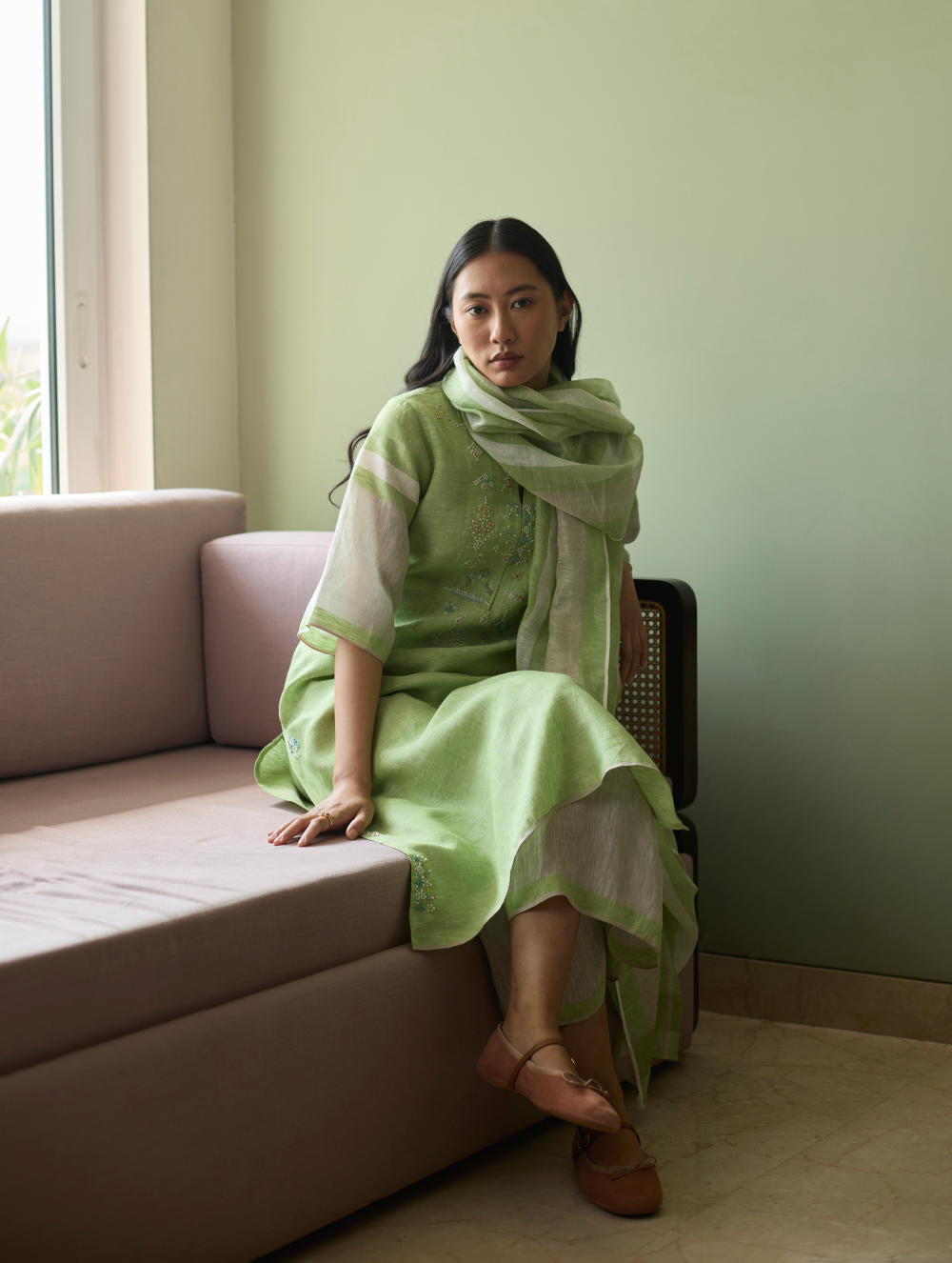 Vira Hand-Emboidered Linen Kurta-Meadow