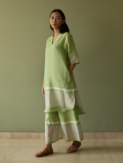 Iva Pleated Border Linen Kurta-Meadow
