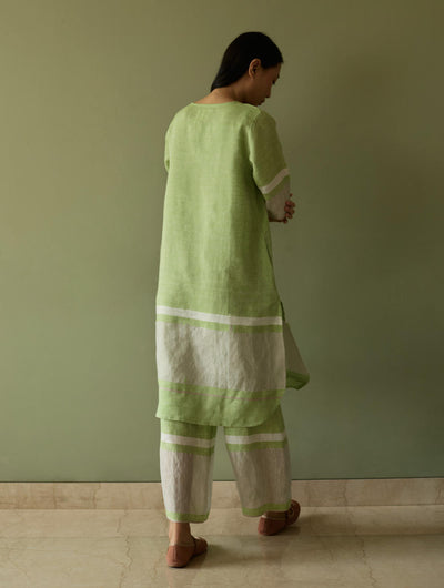 Iva Pleated Border Linen Kurta-Meadow