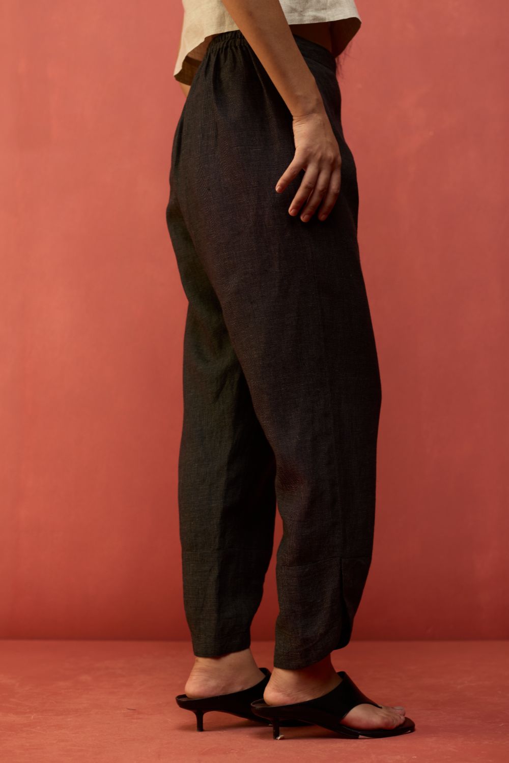 Etsu Yoke Linen Kurta Set - Grey