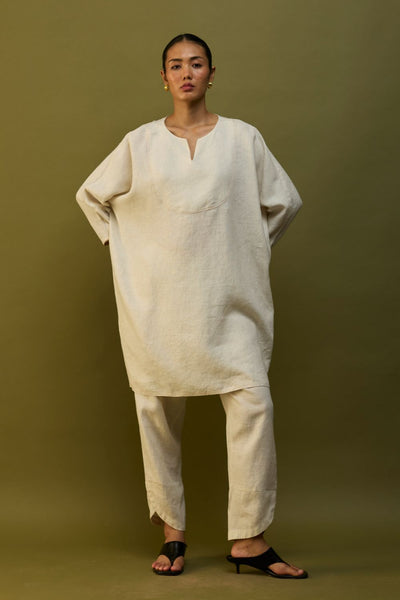 Etsu Yoke Linen Kurta Set - Off White
