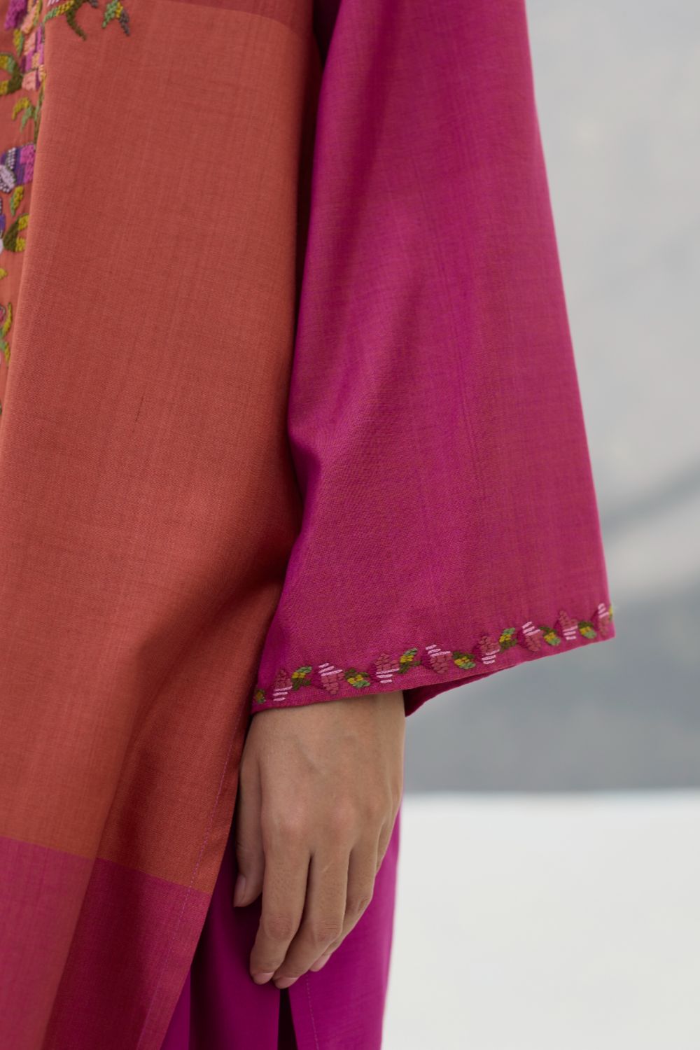 Athiya Hand-Embroidered Kurta Set - Rose