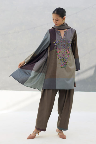 Athiya Hand-Embroidered Kurta Set - Taupe Grey