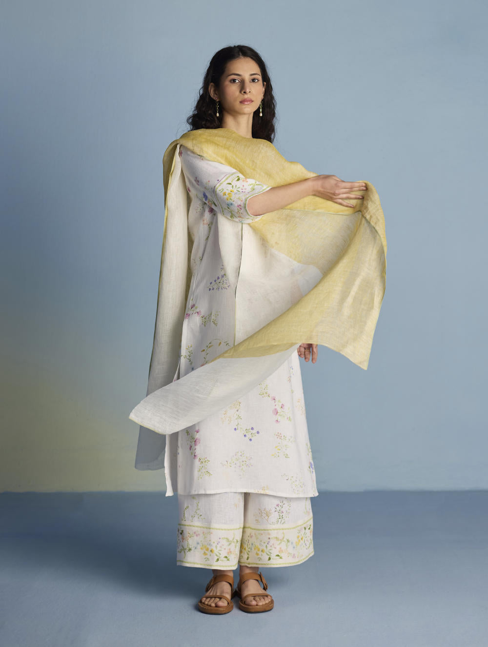 Para Hand-Embroidered Linen Kurta Set  - White
