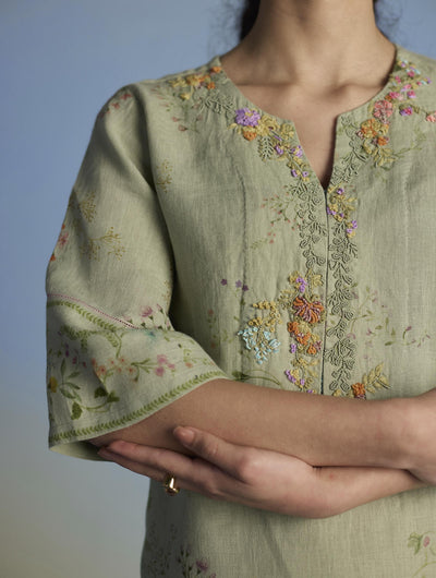 Para Hand-Embroidered Linen Kurta Set  - Mint