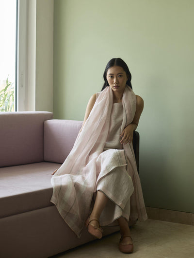 Yara Sleeveless Border Linen Kurta-Blush