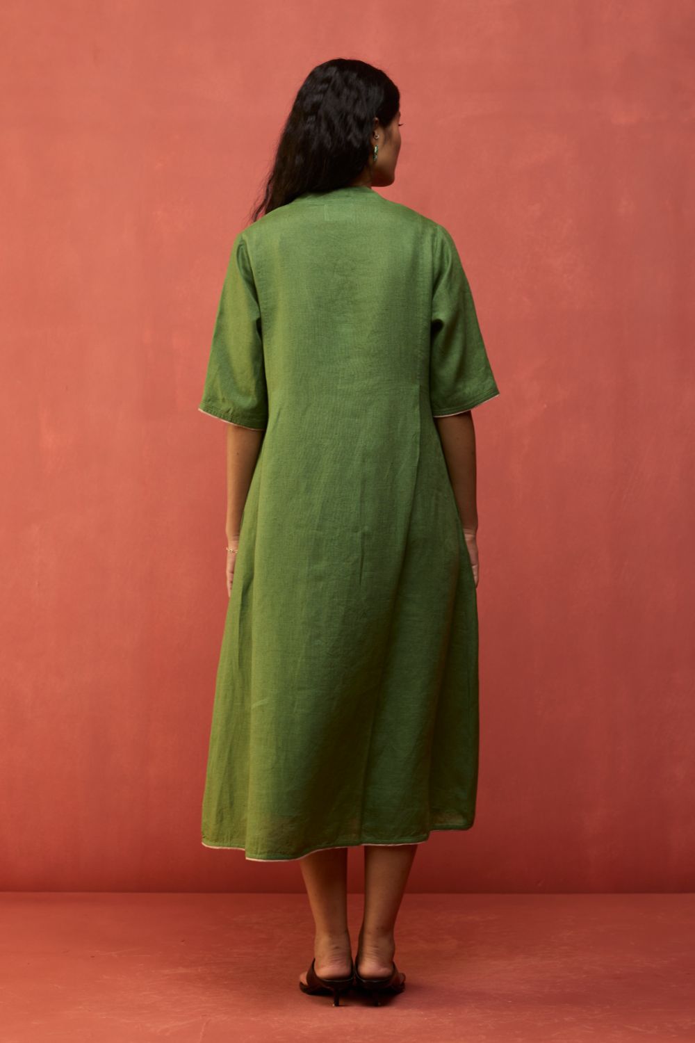 Maki Pleated Linen Dress - Fern Green