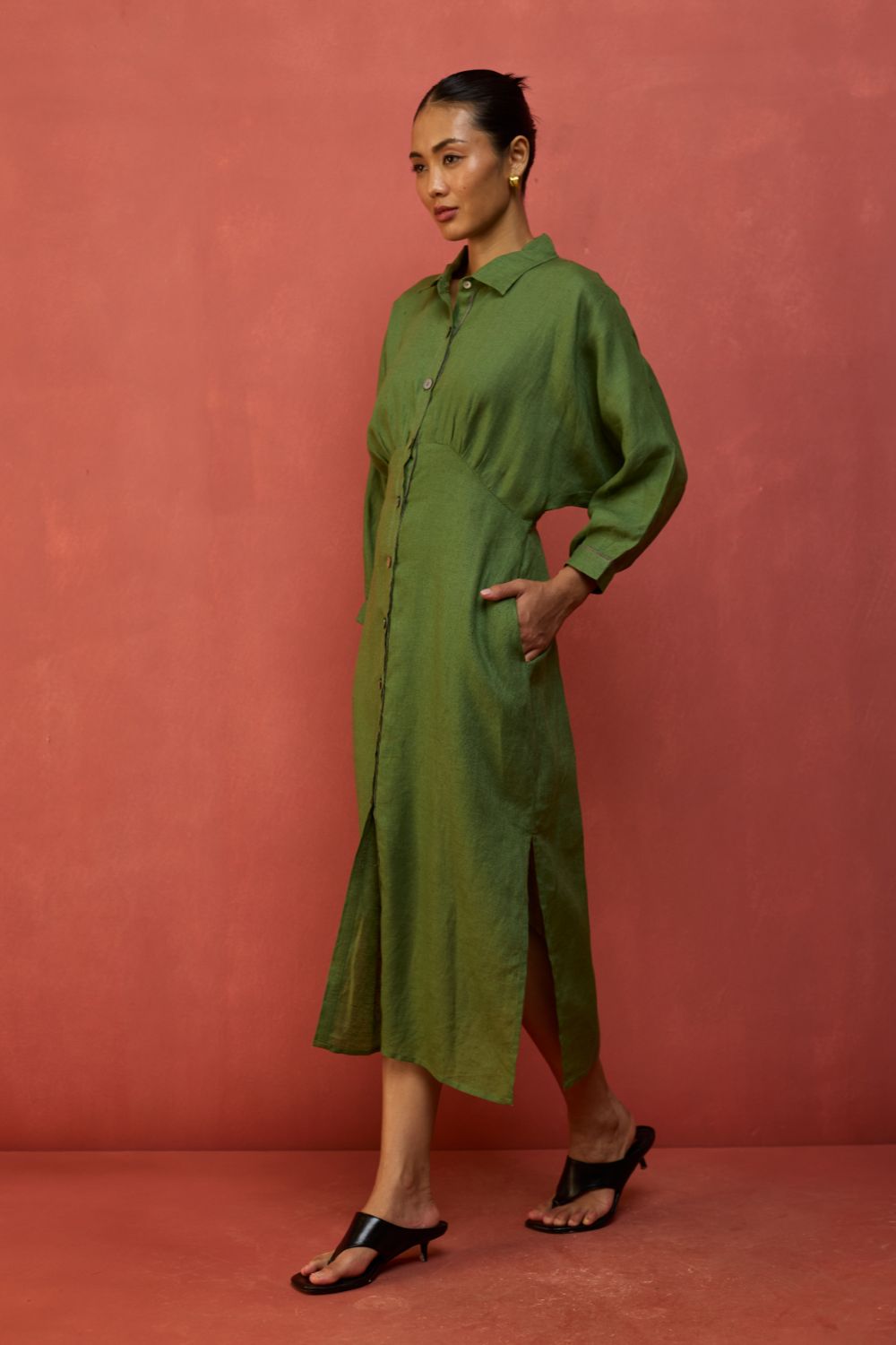 Masaru Buttoned Linen Dress - Fern Green