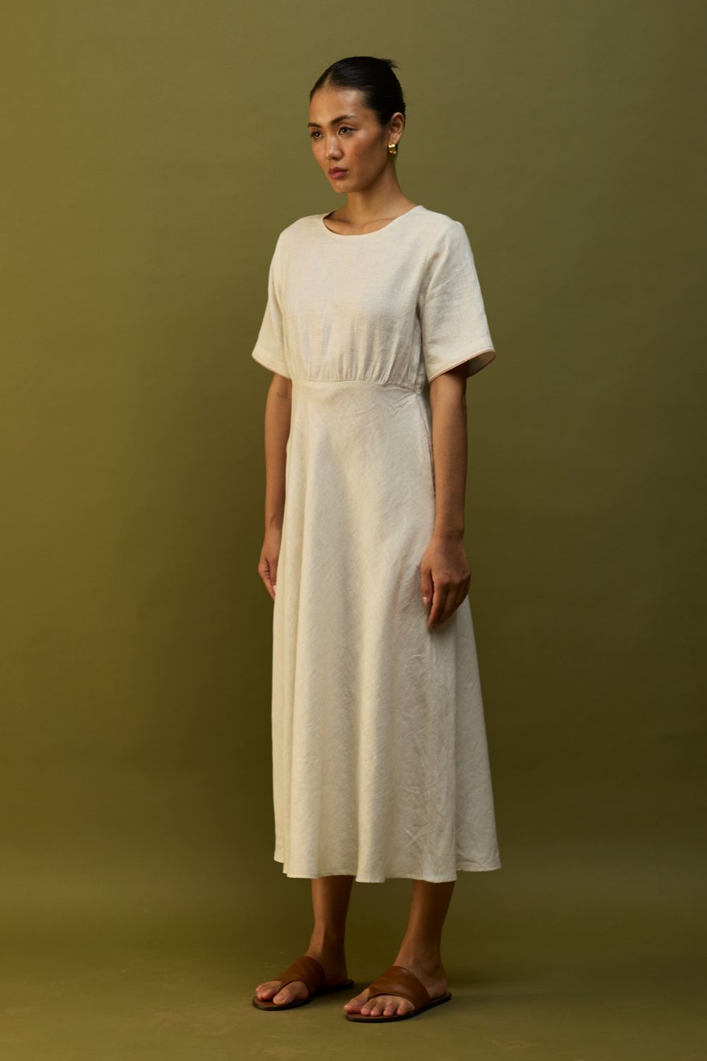 Masaru Buttoned Linen Dress - Off White