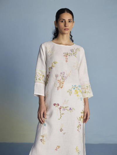 Emra Hand-Embroidered Linen Kurta Set - White
